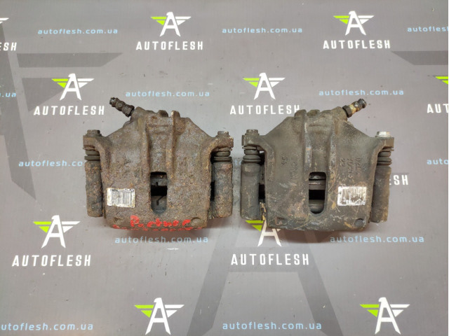 Б/в супорт гальмівний передній 9662376580 для Citroen Berlingo, Xsara Picasso/ Peugeot Partner